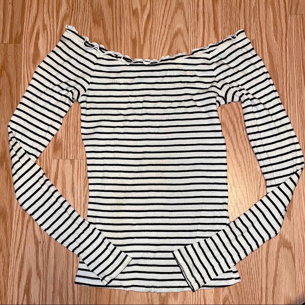 Black and White Stripe Top - Small